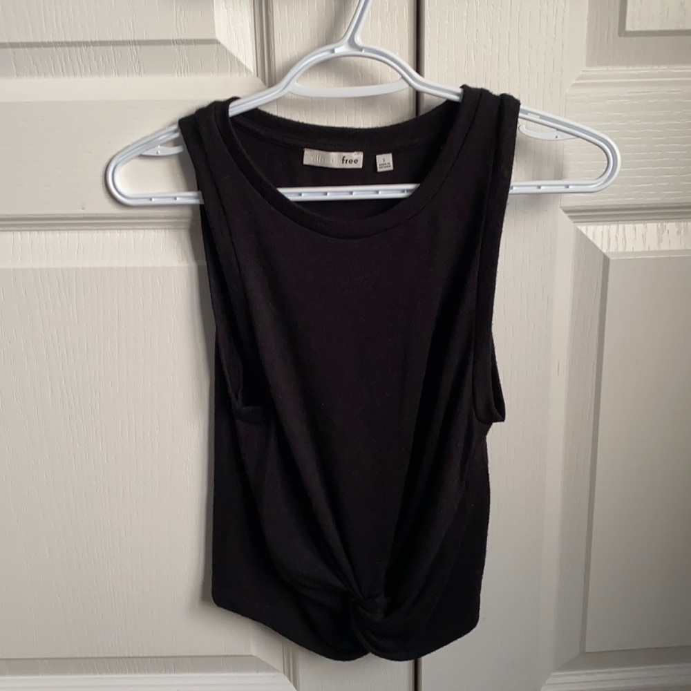 Aritzia knot front tank size small